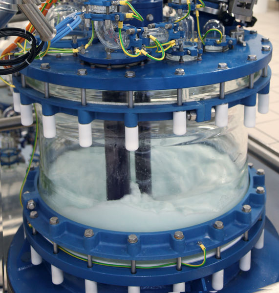 Cleaning glass reactor Cleaning glass reactor