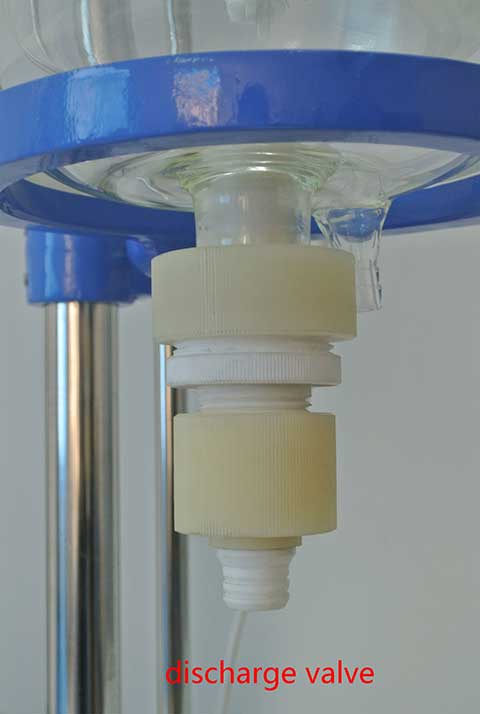 discharge valve discharge valve